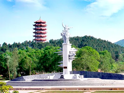 Tour Thiên Cầm 4 ngày 3 đêm từ Hà Nội - Nghỉ biển, tham quan
