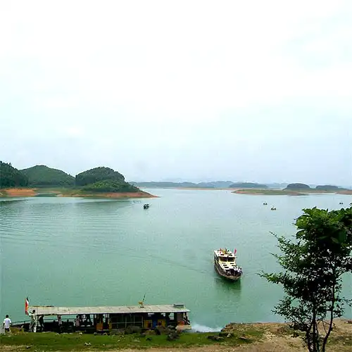 Hồ Thủy điện Thác Bà, Yên Bái