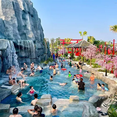 Tắm khoáng nóng tại Thanh Thủy - tour K9 Ba Vì - Thanh Thủy Phú Thọ