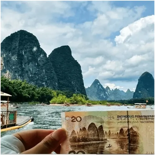 Trải nghiệm đoạn sông đẹp nhất với núi Cửu Mã Họa Sơn, cảnh quan in trên tờ tiền 20 tệ