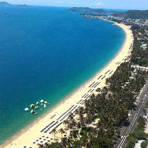 Biển Nha Trang đẹp và sạch