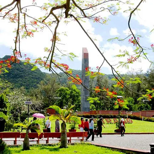 Nghĩa trang Hàng Dương Côn Đảo, nơi có mộ Cô Sáu và là điểm đến không thể thiếu trong tour Côn Đảo từ Hà Nội