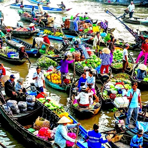 Thuyền ghe buôn bán tại chợ nổi Cái Răng Cần Thơ - điểm dừng chân trong hành trình Hà Nội Côn Đảo