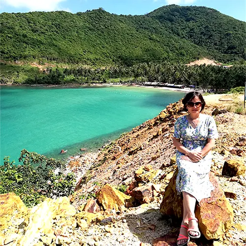 Bãi biển cây Mến trên đảo Nam Du