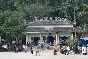 Chùa Tiên - Đầm Đa