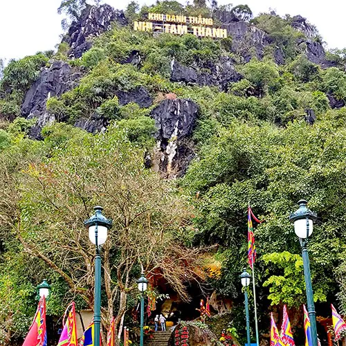 Tour Lạng Sơn Bằng Tường Trung Quốc từ Hà Nội khám phá động Tam Thanh Nhị Thanh Lạng Sơn