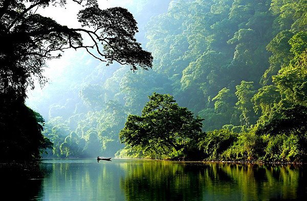 Hồ Ba Bể - Bắc Cạn - Tour Cao Bằng Bắc Cạn