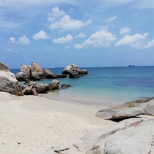 Biển Cà Ná và Ninh Trữ là hai bãi biển đẹp nhất Ninh Thuận