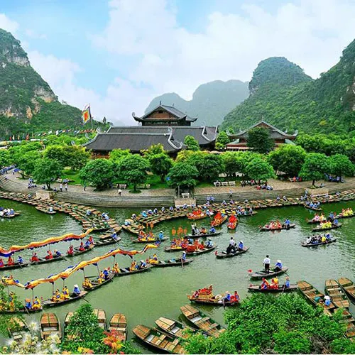 Tour Bái Đính Tràng An 1 ngày du ngoạn khu du lịch Tràng An, Ninh Bình