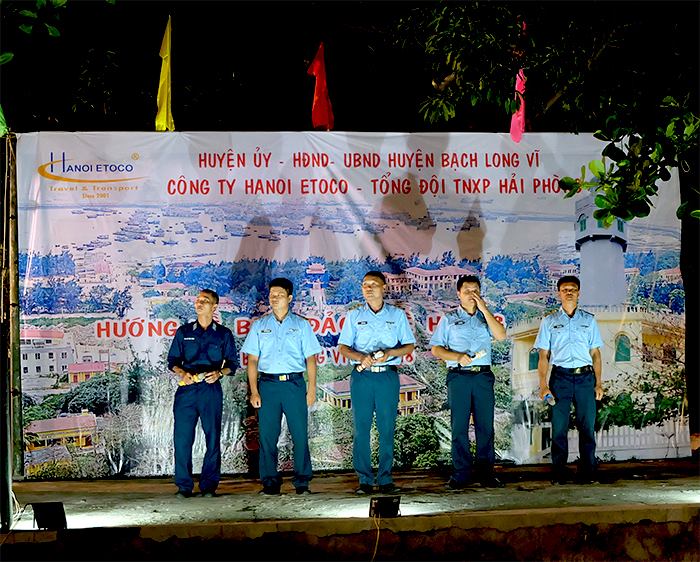 Cty Hanoi Etoco Hướng về Bạch Long Vĩ
