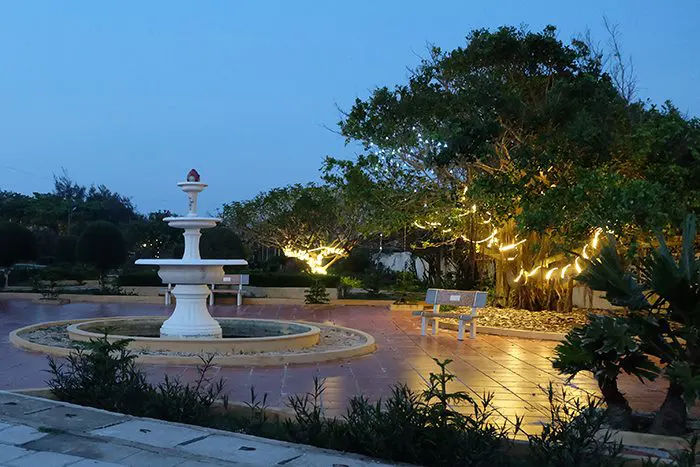 Một góc công viên trên đảo Bạch Long Vĩ