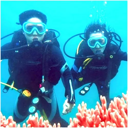 Hoạt động lặn biển ngắm san hô tại Hòn Mun