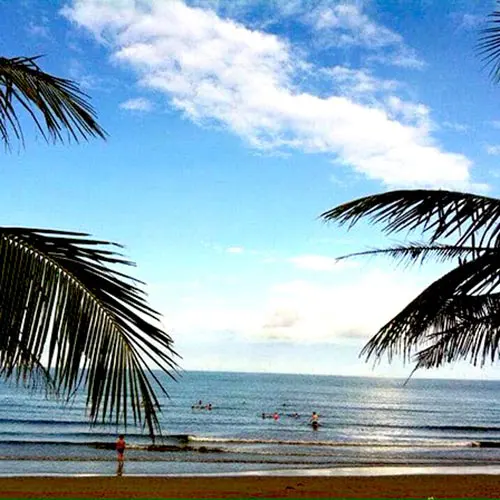 Tour Hà Nội Hải Tiến hút khách nhờ biển đẹp, đi lại thuận tiện