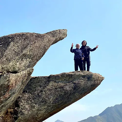 Check-in mỏm Cá Heo trong hành trình khám phá cảnh đẹp tại Tà Xùa