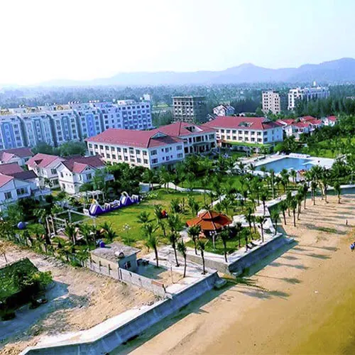 Biển Hải Tiến được qui hoạch đẹp ngày càng hút khách du lịch