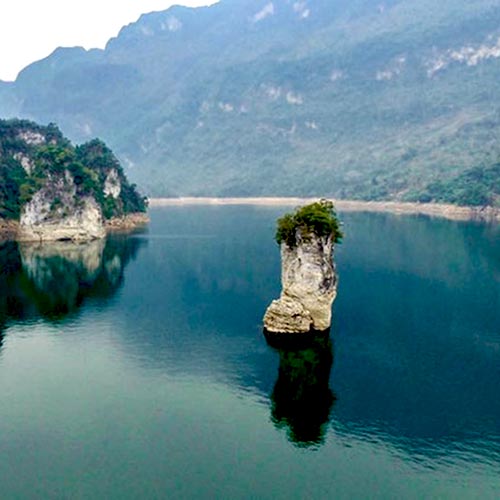 Cọc Vài Phạ - Hồ Na Hang, Tuyên Quang