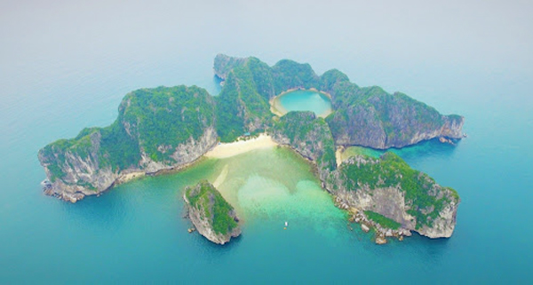 Ảnh Đảo Mắt Rồng Quảng Ninh