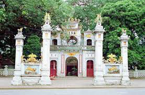 Cổng đền Quán Thánh 