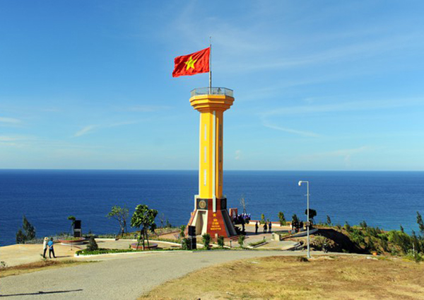 Ảnh Cột Cờ trên Đảo Lý Sơn - Điểm A10 đường cơ sở