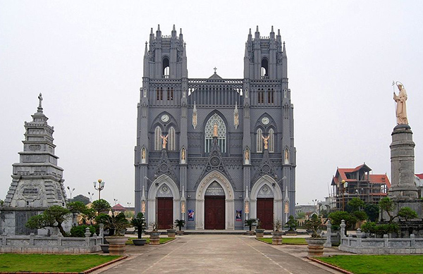 Nhà thờ Phú Nhai tại Xuân Trường, Nam Định được phong tiểu Vương cung thánh đường 2008