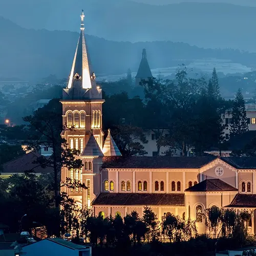 Nhà thờ Con Gà Đà Lạt